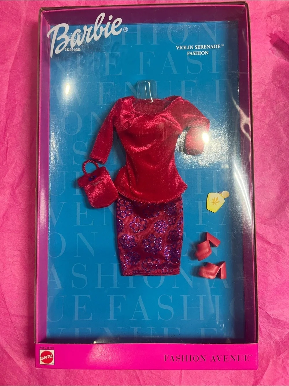2000 Barbie Fashion Avenue “Violin Serenade” Metro Style NRFB